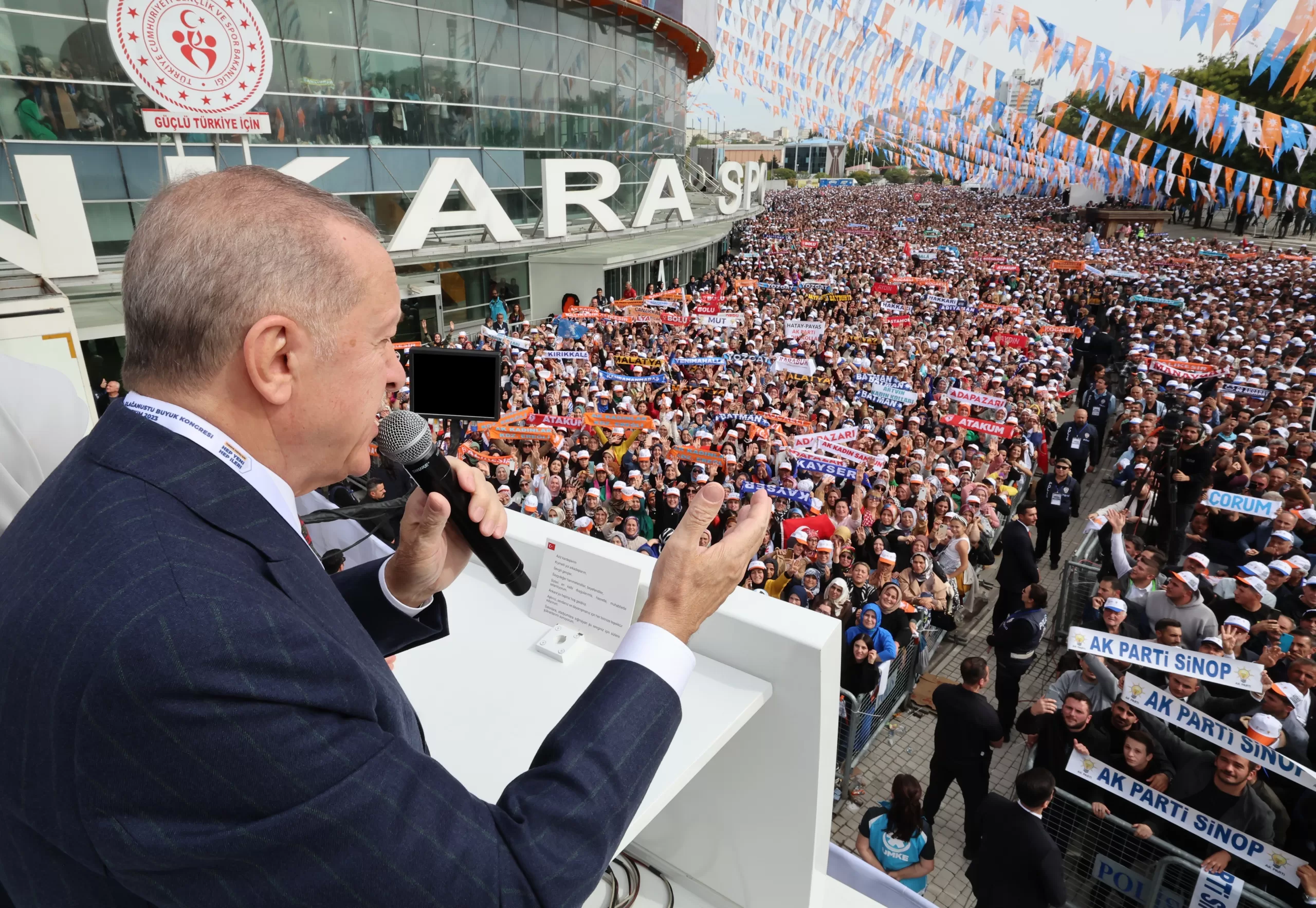 Cumhurbaşkanı Erdoğan, kongre öncesinde konuştu