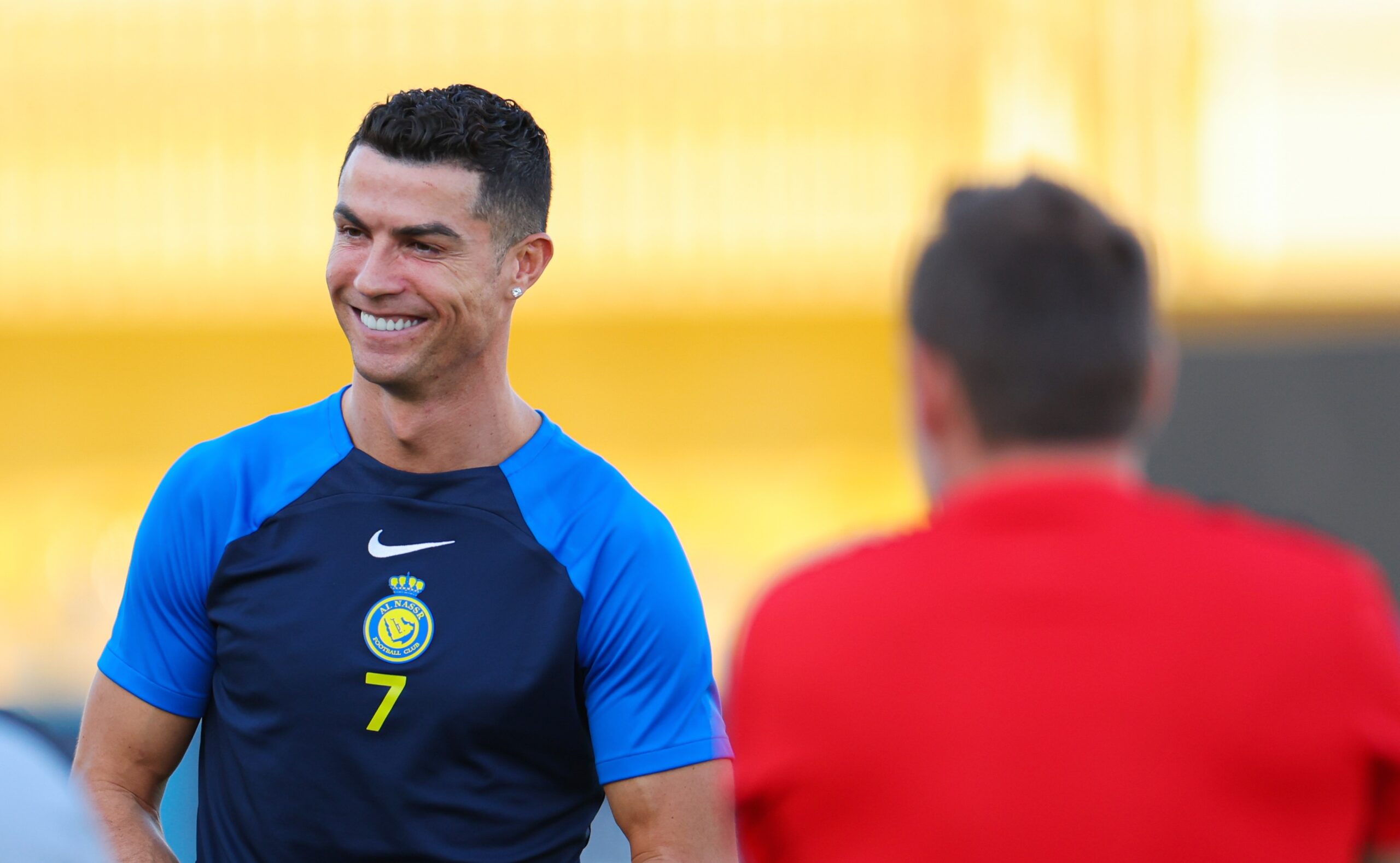 Rekorların adamı Ronaldo’ya pastalı kutlama