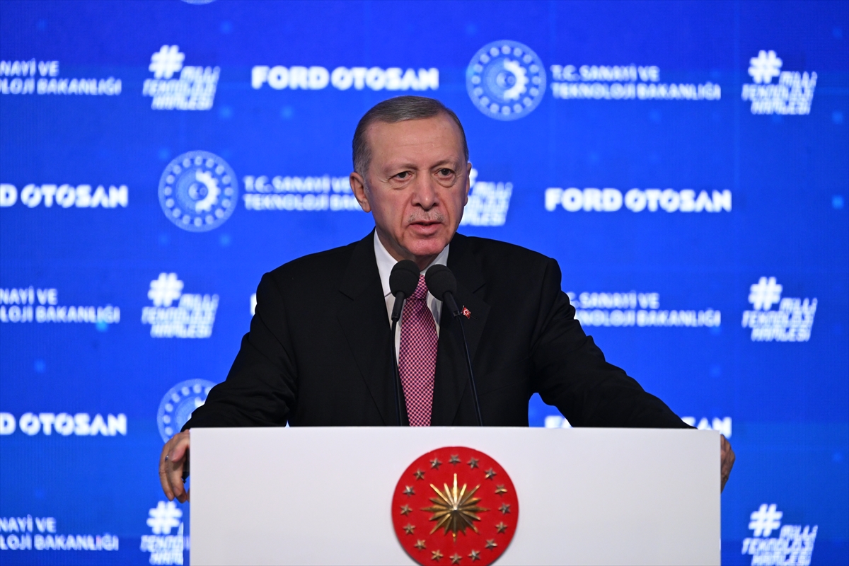 Erdoğan: Avrupa’nın batarya üssü olmaya kararlıyız