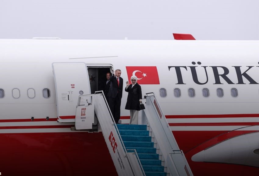 Cumhurbaşkanı Erdoğan, Özbekistan’dan ayrıldı