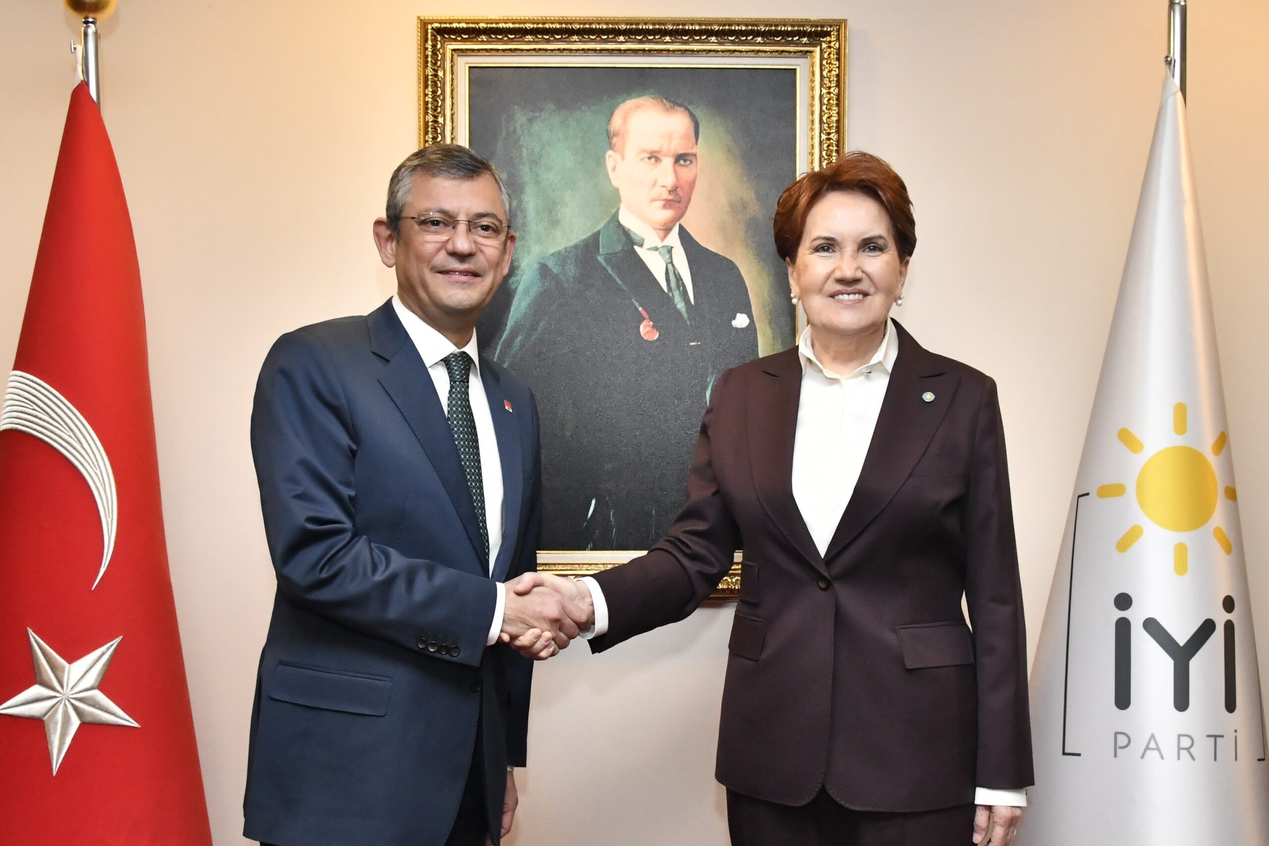 CHP Genel Başkanı Özel’den İYİ Parti Lideri Akşener’e ziyaret