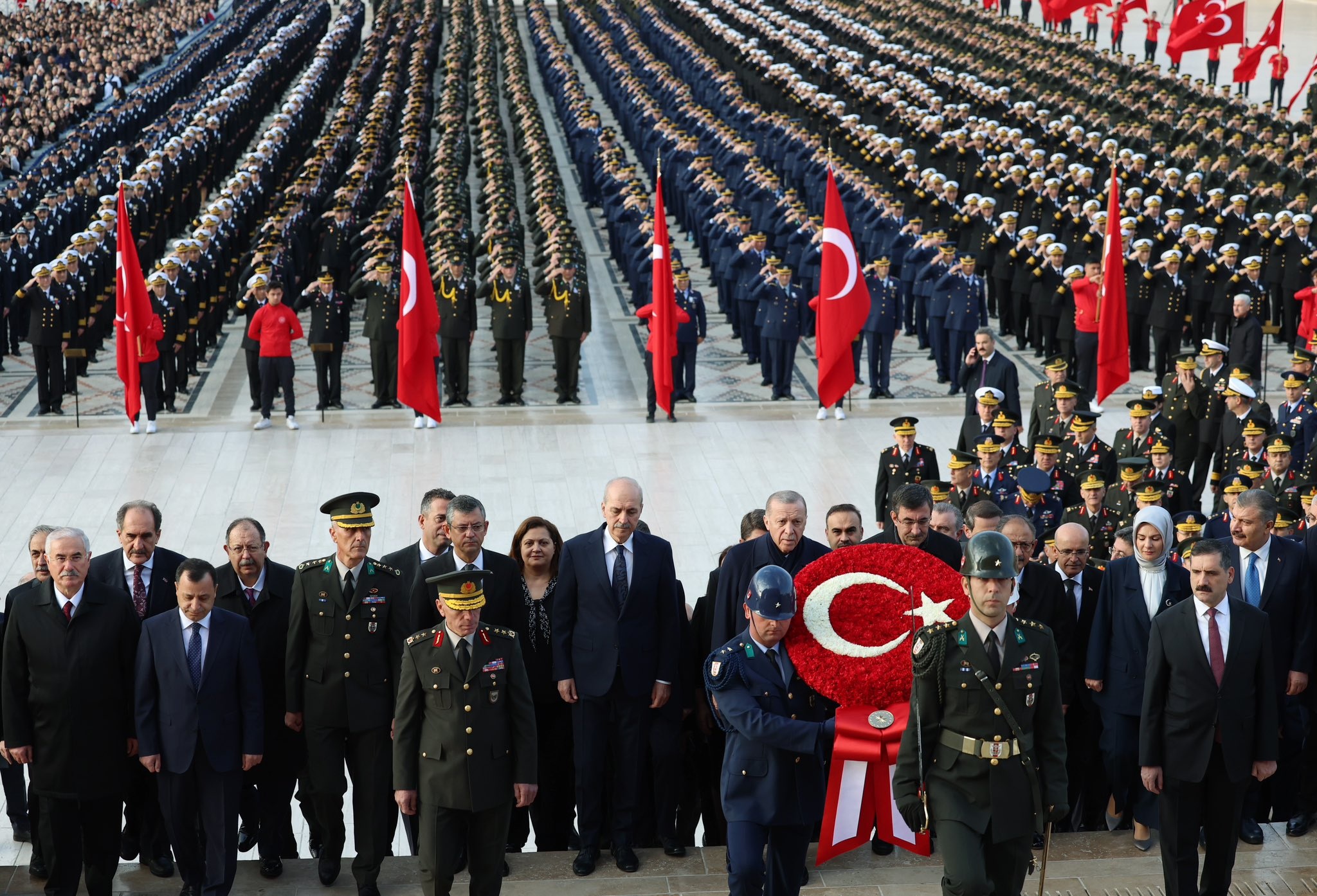 Anıtkabir’de anma töreni! Devlet erkanı Ata’nın huzurunda