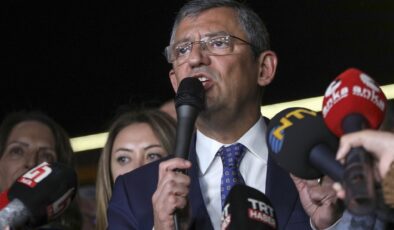 CHP lideri Özel, “Can Atalay Eylemi’ne” katıldı