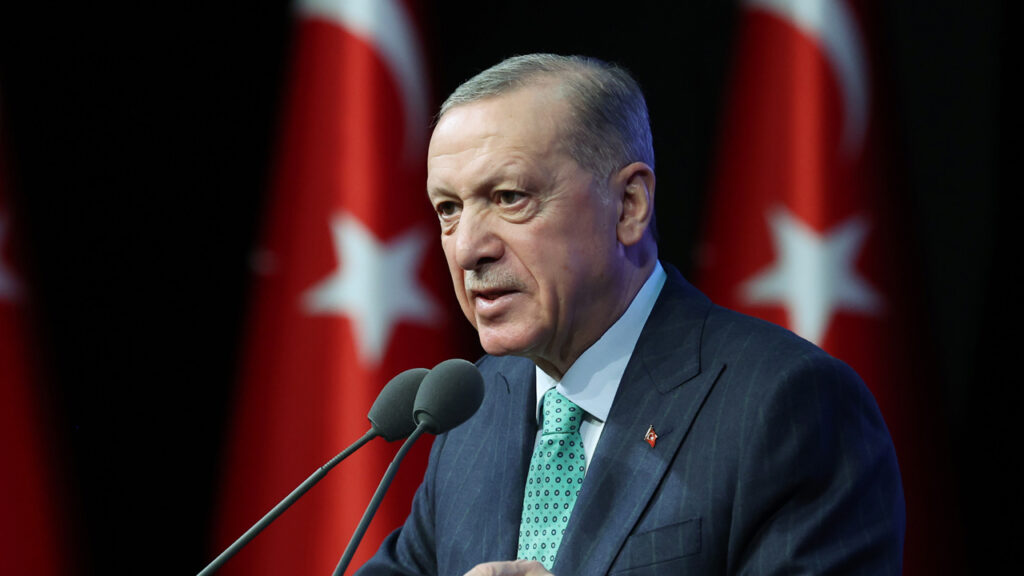 Erdoğan diplomasi turu: 15 ülkeye 21 ziyaret Erdoğan diplomasi turu: 15 ülkeye 21 ziyaret