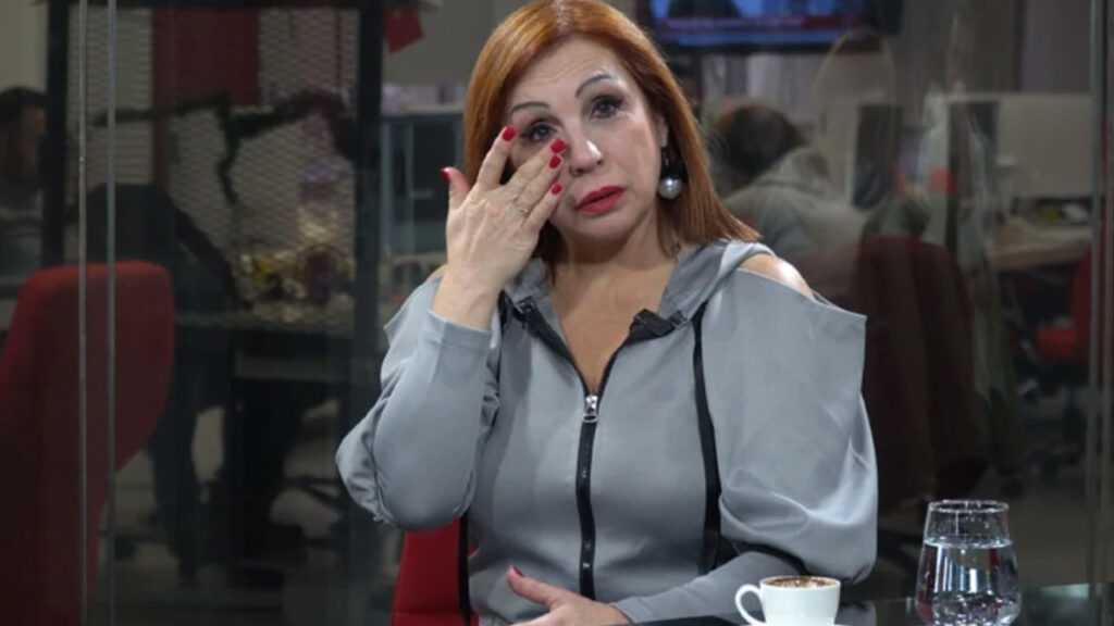 Zeynep Dizdar'dan cesur itiraf: İlk cinsellik Ümit Sayın'la yaşadım ve aldatıldım!