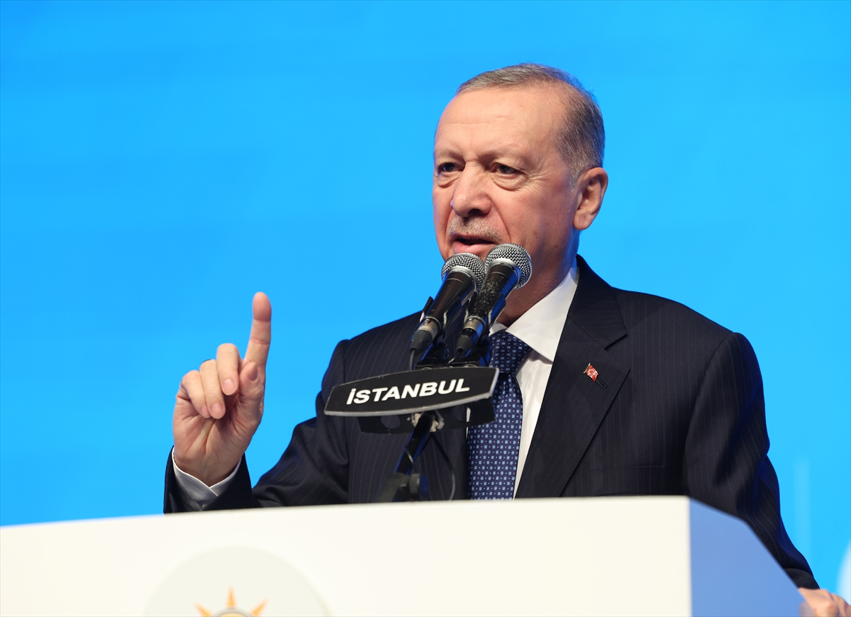 Cumhurbaşkanı Erdoğan: Adil bir dünya mümkün ama ABD ile değil