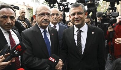 CHP Lideri Özel, Kılıçdaroğlu’nu ziyaret etti