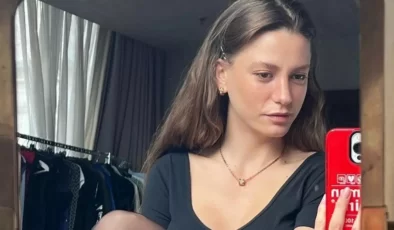 Serenay Sarıkaya 13. Sosyal Medya Ödülleri’nde hangi ödülü kazandı? Serenay Sarıkaya 13. Sosyal Medya Ödül gecesinde ne giydi, tarzı nasıldı?