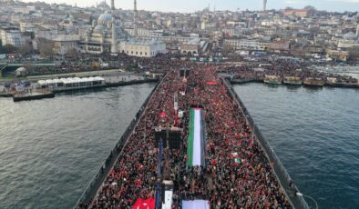 İstanbul’da Şehitlere Rahmet, Filistin’e destek yürüyüşü