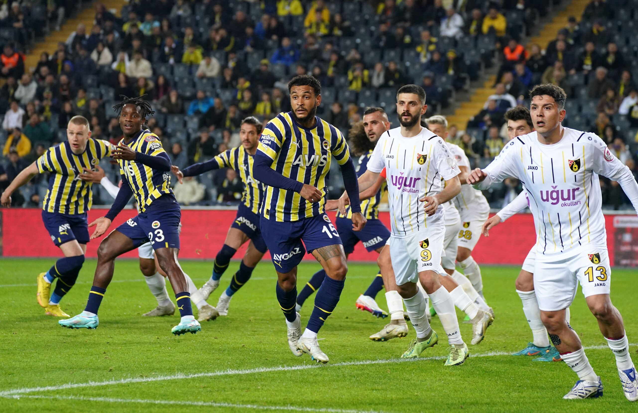 Fenerbahçe 6 eksikle İstanbulspor deplasmanında