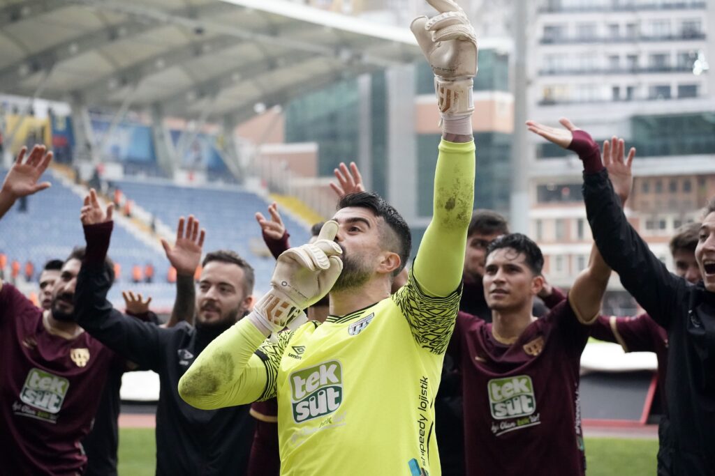 Kasımpaşa SK Bandırmaspor'a boyun eğdi! Türkiye Kupasında büyük sürpriz