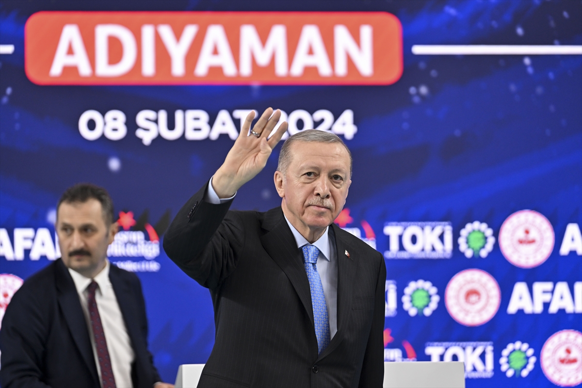 Cumhurbaşkanı Erdoğan: Akla ziyan arayışların içindeler