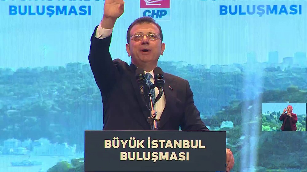 Aday tanıtımında Ekrem İmamoğlu’na protesto