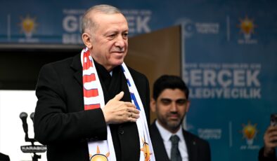 Erdoğan: Emeklinin sıkıntılarının çözümü boynumuzun borcu