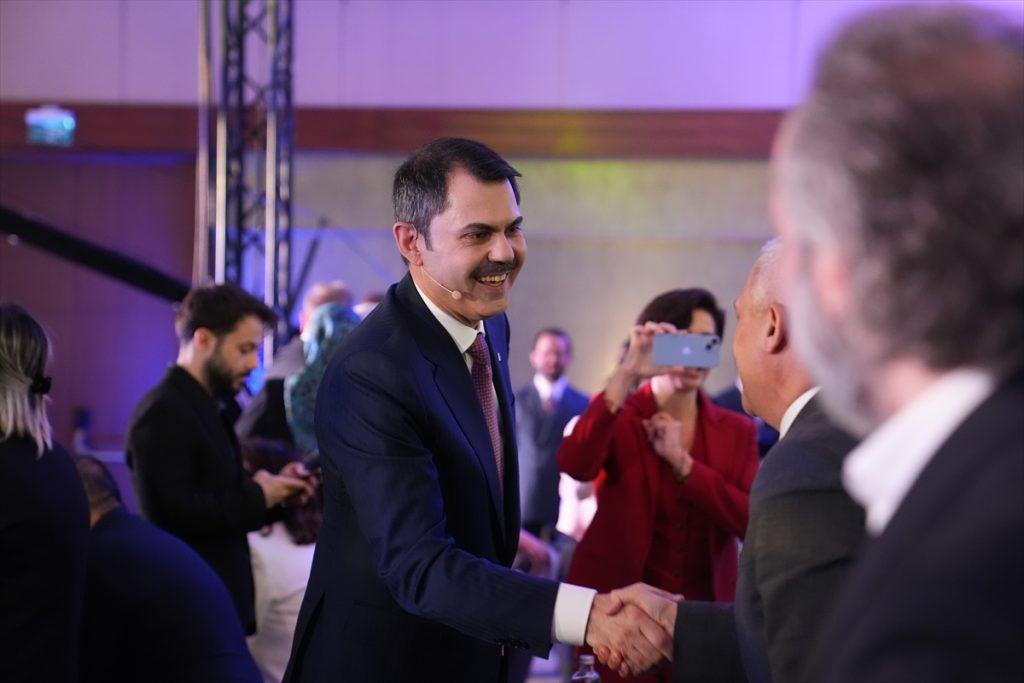 "İstanbul için hızlı ve sağlam adımlar"