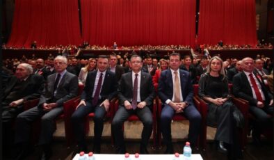 Kılıçdaroğlu, CHP’nin ‘Vefa Ödülleri’ programına katılmadı