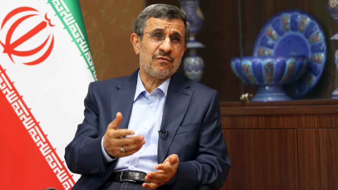 İran Cumhurbaşkanlığı Seçimi: Ahmedinejad “Aday Olabilirim” Dedi