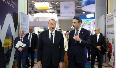 Aliyev, Bakan Bayraktar’ı Kabul Etti