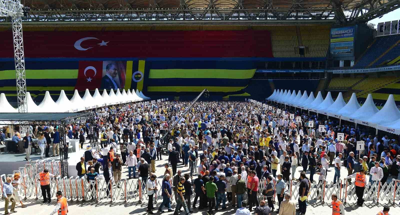 Fenerbahçe’de Başkanlık Seçimi: Hangi Aday Kazanacak?