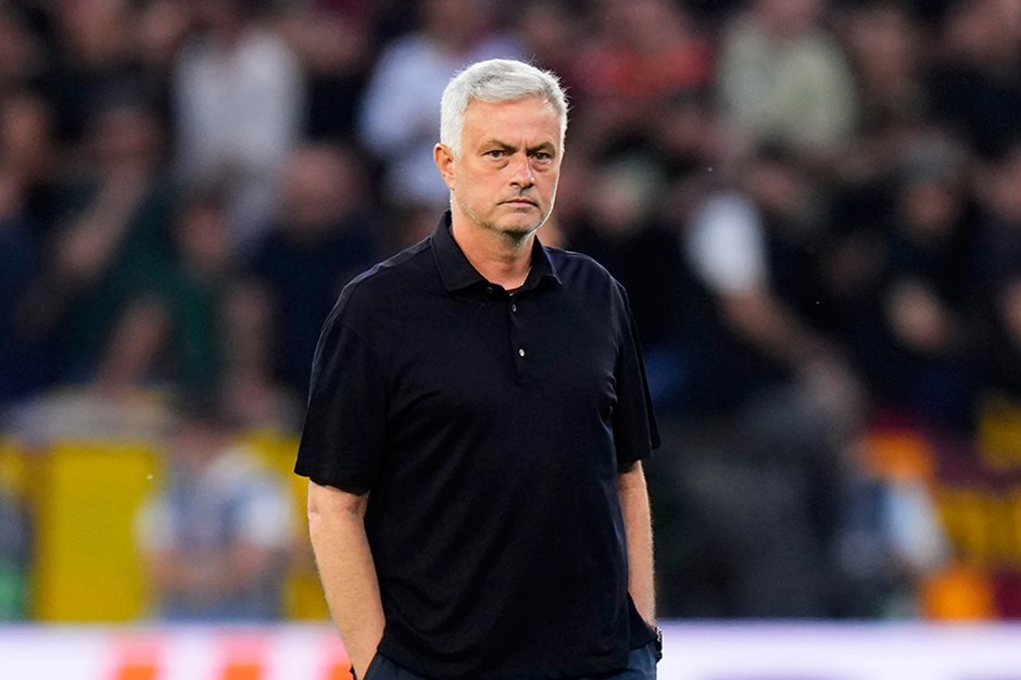 Jose Mourinho Kimdir, Biyografisi, Kaç Yaşında? | Fenerbahçe’nin yeni teknik direktörü Mourinho Bakın Kimdir? (Biyografisi)