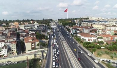 Haliç Köprüsü’nde Asfalt Yenileme Çalışması: Trafik Felç Oldu