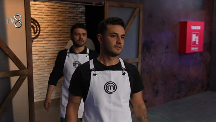 Masterchef 8 Temmuz Düello kazananları kim oldu? MasterChef son bölüm reklamsız sansürsüz İZLE! MasterChef Türkiye 2024 yeni bölüm fragmanı izle! 7 TEMMUZ 2024