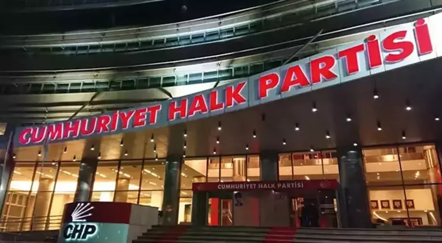 CHP, Erken Başlayan Aday Tartışmalarından Neden Rahatsız?