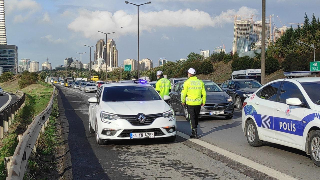 Bakan Yerlikaya: 436 Bin 589 Araca ve Sürücüye İşlem Yapıldı