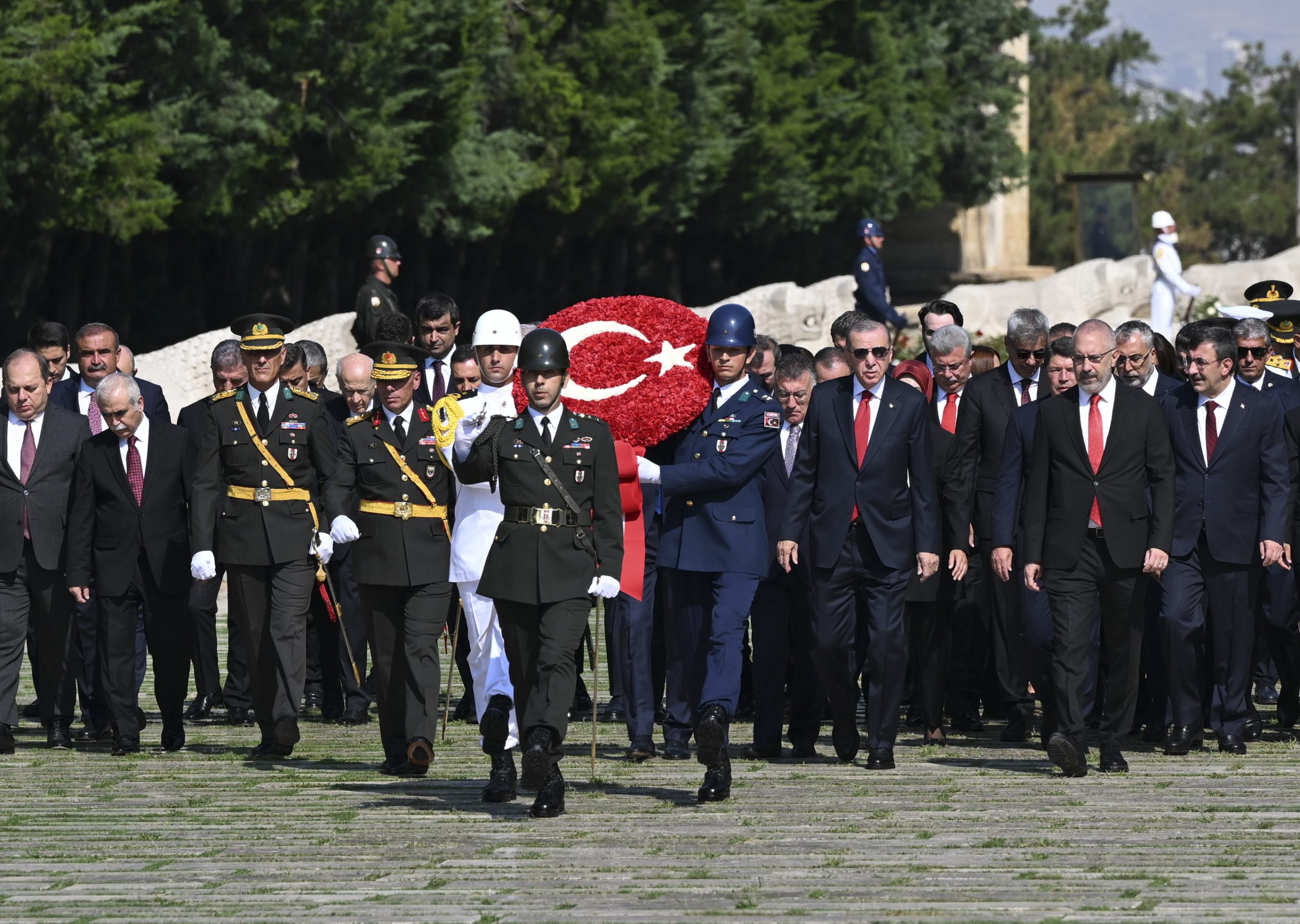 Cumhurbaşkanı Erdoğan ve Devlet Erkanı Anıtkabir’de