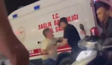 Esenyurt’ta Hastaya Giden Ambulans Şoförüne Saldırdı