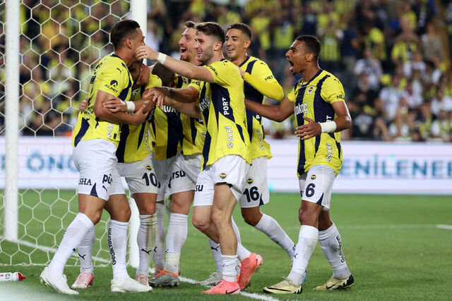 CANLI Fenerbahçe – Lille Maçı ŞİFRESİZ Exxen, CBC Sport, Taraftarium24, Selçuk Sports HD, Fenerbehçe Youtube TV, Justin TV, İdman TV Linki BURADA!