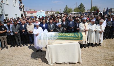 Küçük Narin Son Yolculuğuna Uğurlandı