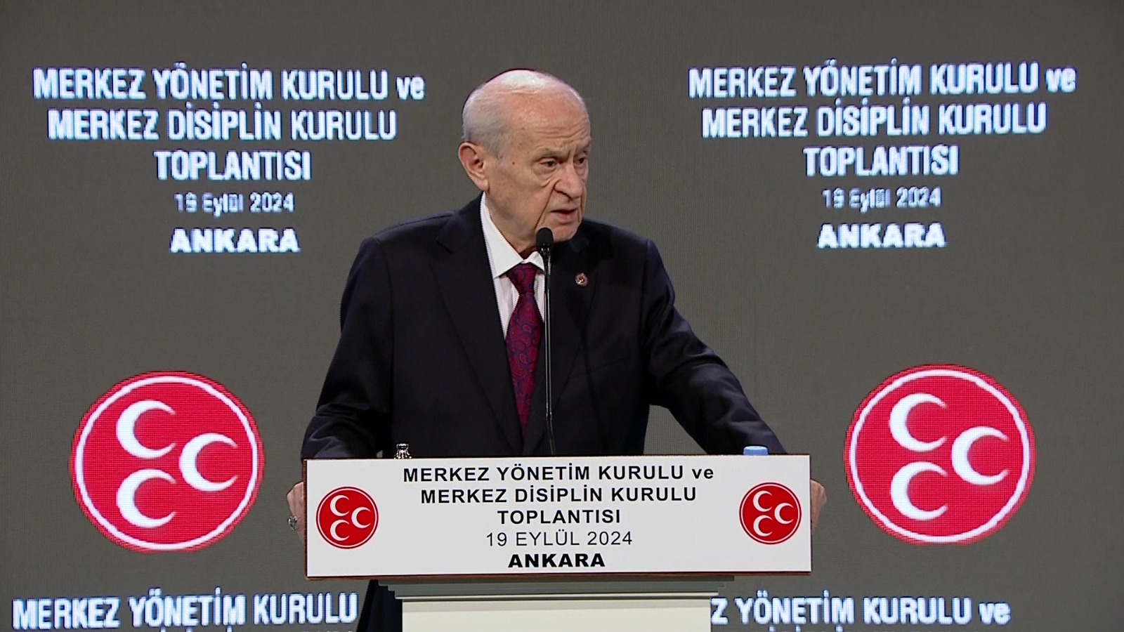 Bahçeli: Maskeli Balo Soytarılarına Teslim Edecek Ülkemiz Yok