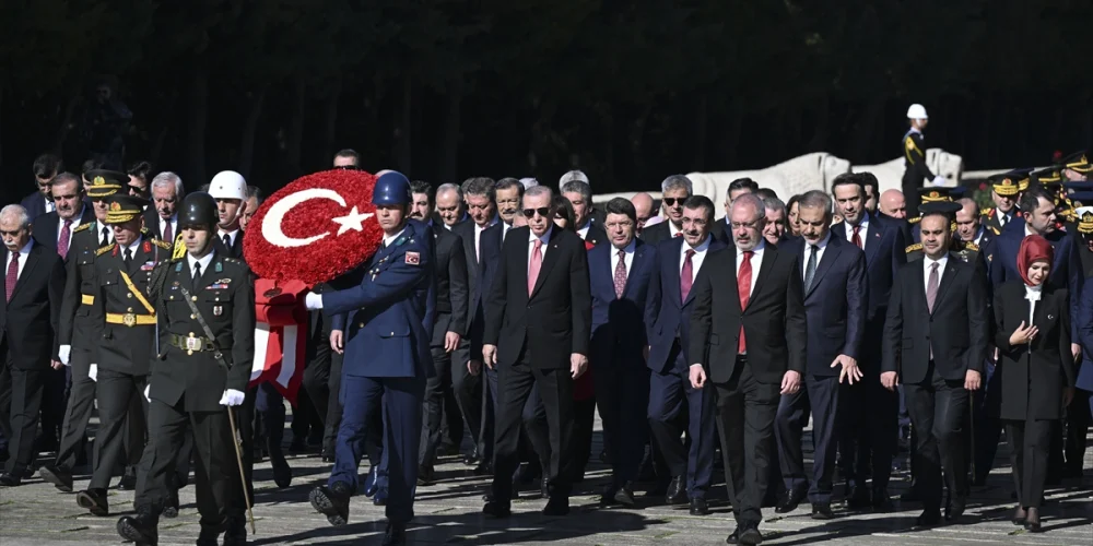 cumhuriyet anıtkabir erdoğan 1