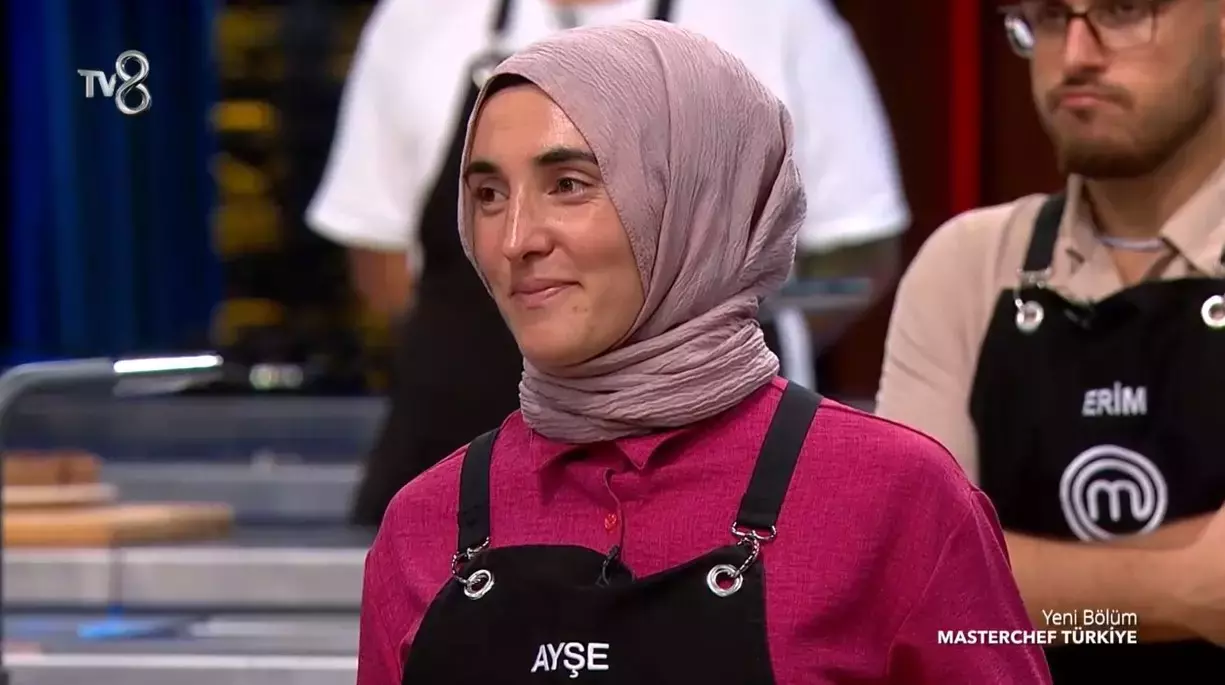 MasterChef Ayşe Ekiz Dün Akşam (6 Ekim) Elendi Mi? MasterChef Türkiye Yarışmacısı Ayşe Ekiz Kimdir, Kaç Yaşında, Nereli?