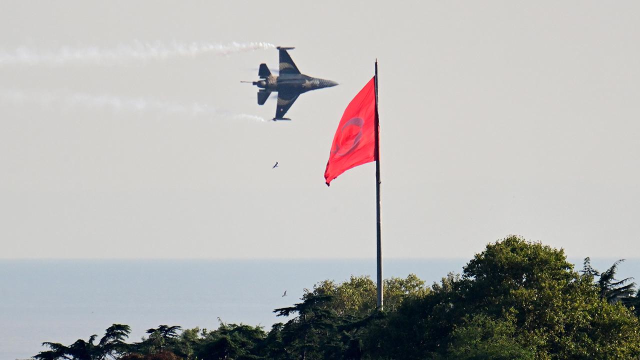 SOLOTÜRK, İstanbul’da Gösteri Uçuşu Yapacak