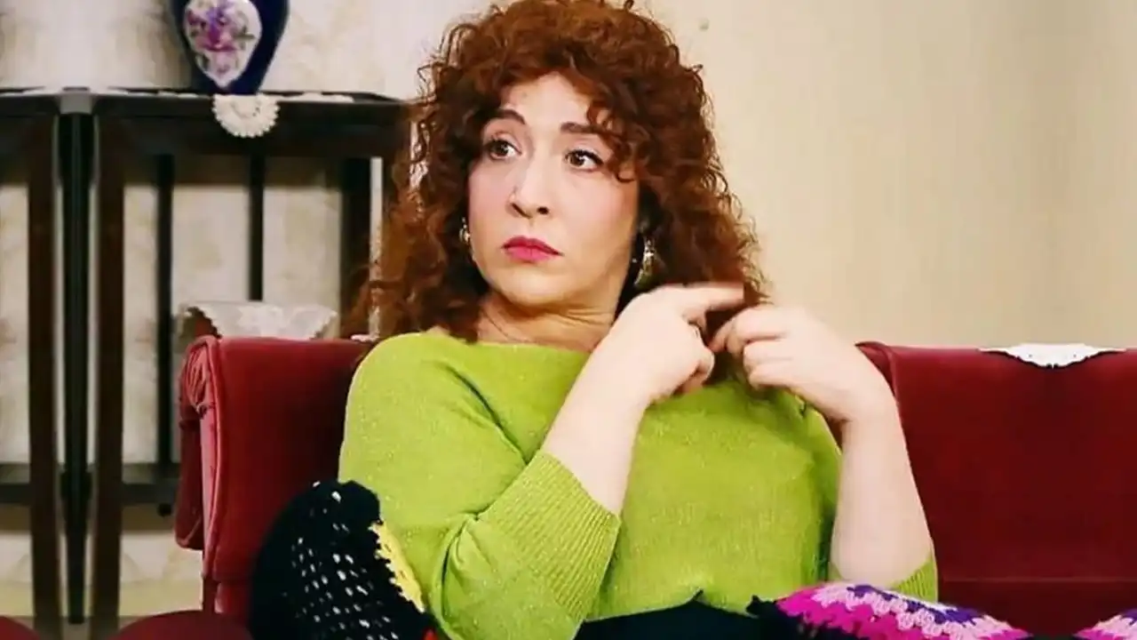 Yasemin Baştan kimdir