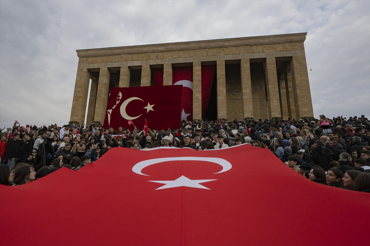 10 Kasım’da 1 Milyon Kişi Anıtkabir’e Koştu