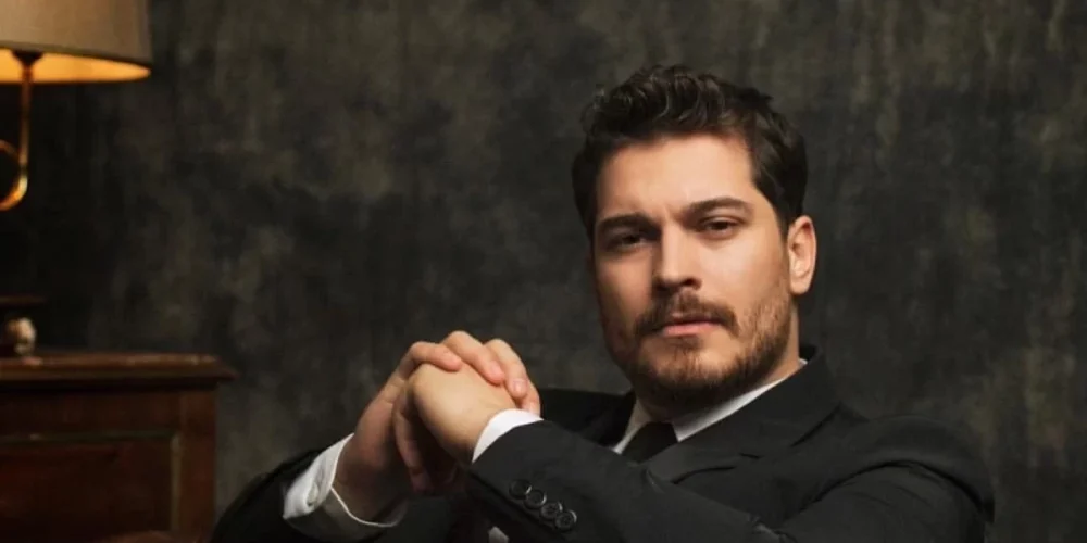 Çağatay Ulusoy “Eşref” Dizisinde mi? Çağatay Ulusoy’un Yeni Dizisi Eşref Hangi Kanalda, Ne Zaman Başlıyor?