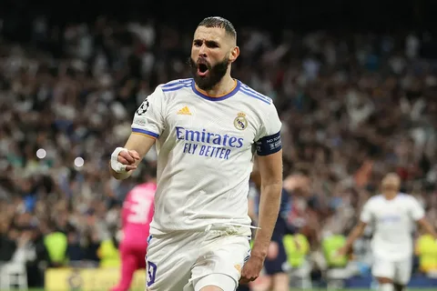 Karim Benzema Biyografisi (Kimdir): Boyu, Kilosu, Yaşı, Hangi Ülkeli, Hangi Takımda, Hangi Takımlarda Oynadı, İstatistikleri? Karim Benzema Hayatı ve Futbol Kariyeri