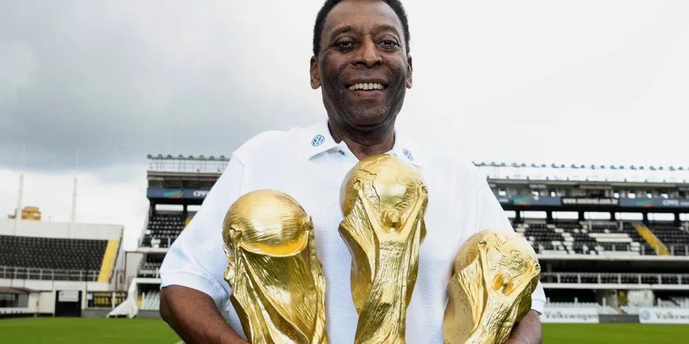 Pele Biyografisi (Kimdir): Boyu, Kilosu, Yaşı, Hangi Ülkeli, Hangi Takımlarda Oynadı, İstatistikleri? Pele Hayatı ve Futbol Kariyeri