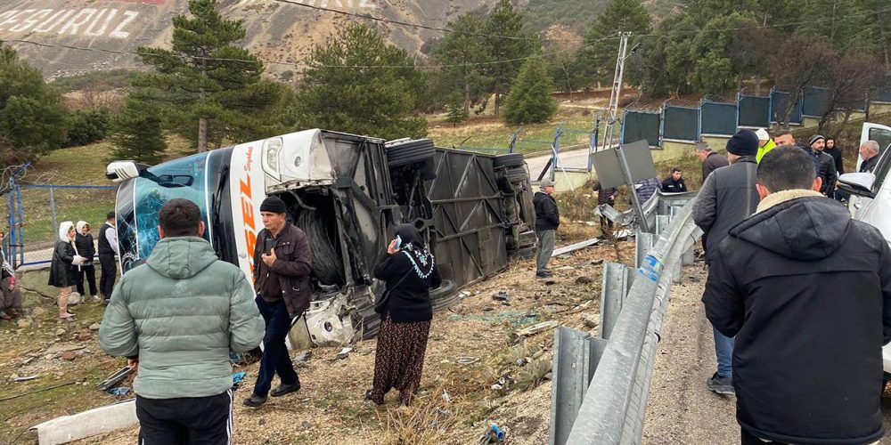 ısparta yolcu otobüsü kaza