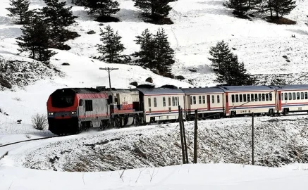 turistik doğu eksperi