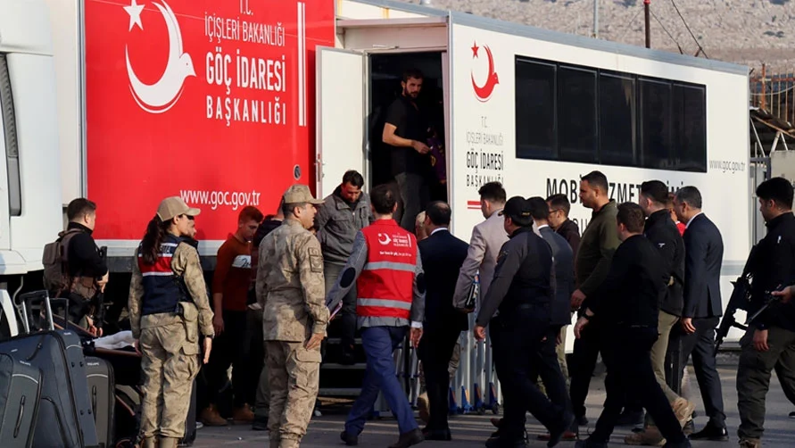 Bakan Yerlikaya Ülkesine Dönen Suriyelilerin Sayısını Açıkladı