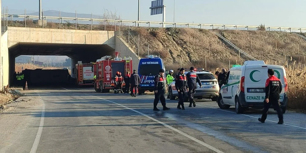 denizli midibüs kaza