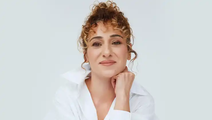 Derya Karadaş Kimdir