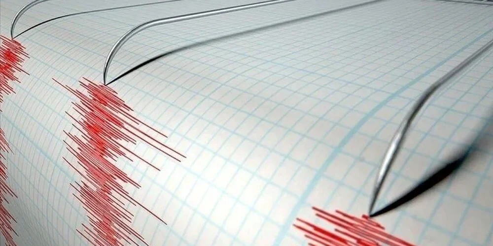 İstanbul'da Deprem Kaç Şiddetinde, Saat Kaçta Oldu? Çanakkale ve İzmir'de de Hissedildi!