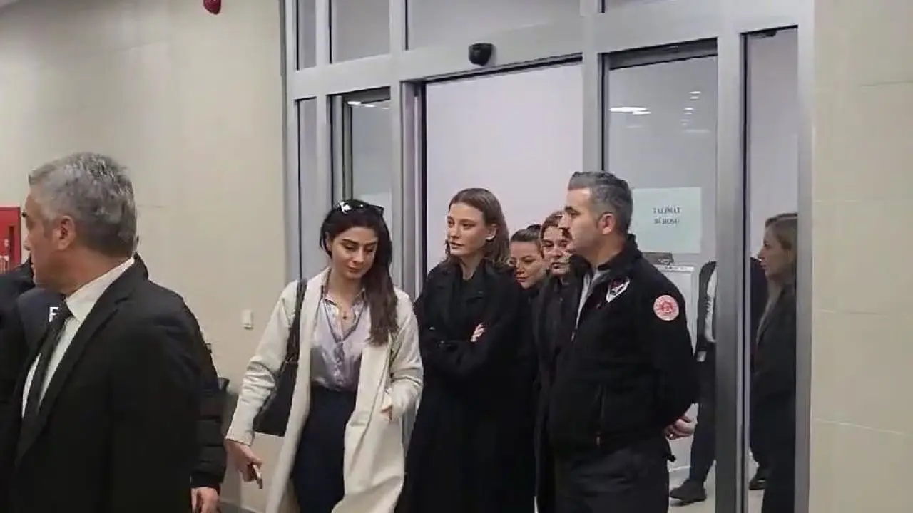 serenay-sarikaya